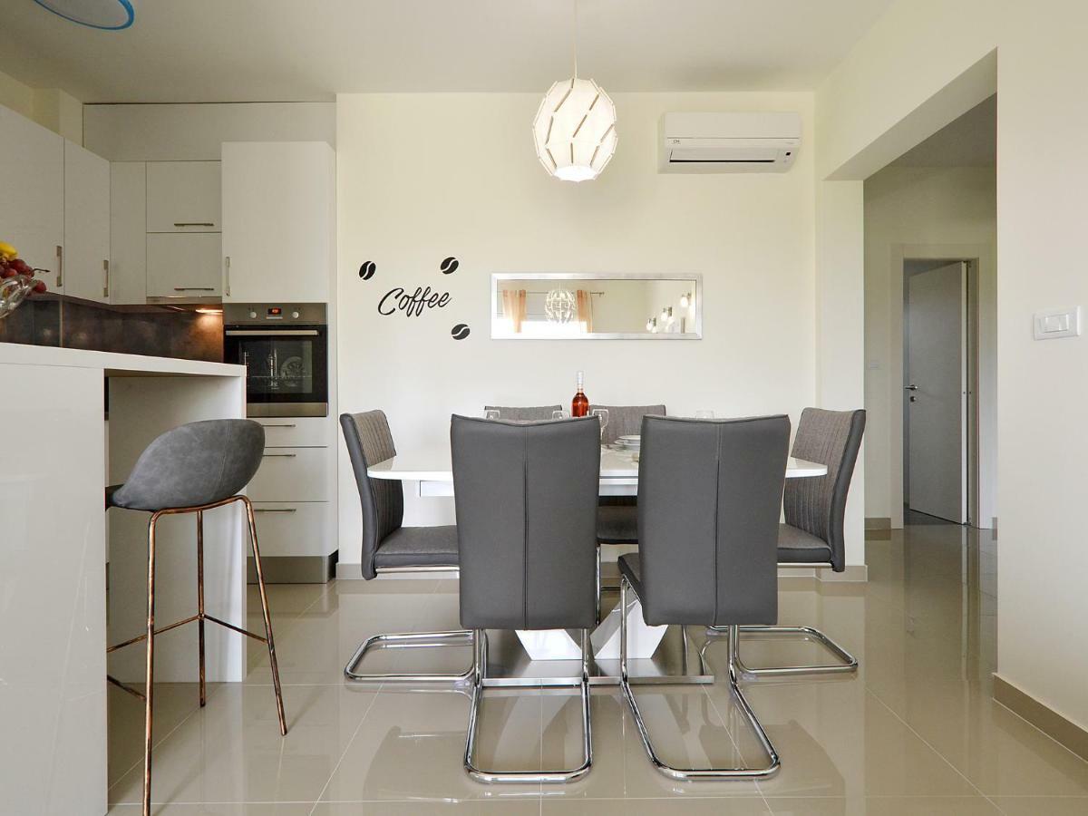 Apartamento Sunshine Trogir Exterior foto